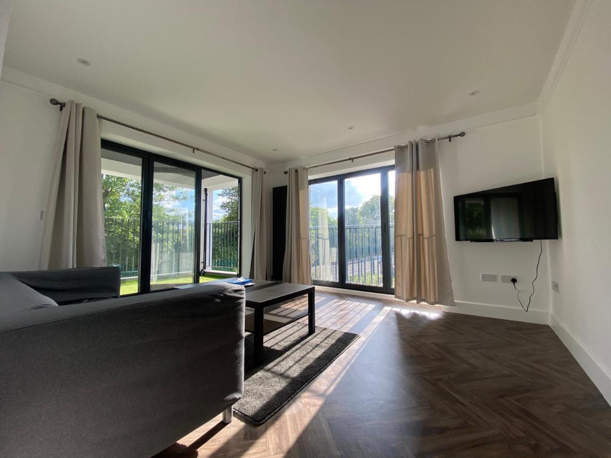 Flat 5 The Old Clinic Apartment Welling Bagian luar foto